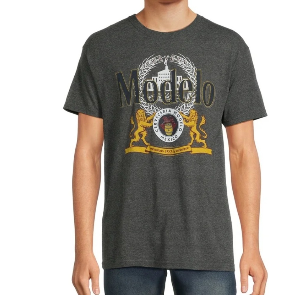 NWT small modelo t shirt 1297